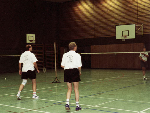 Andreas und Matthias im Kreisliga-Herren-Doppel 2000 :-)