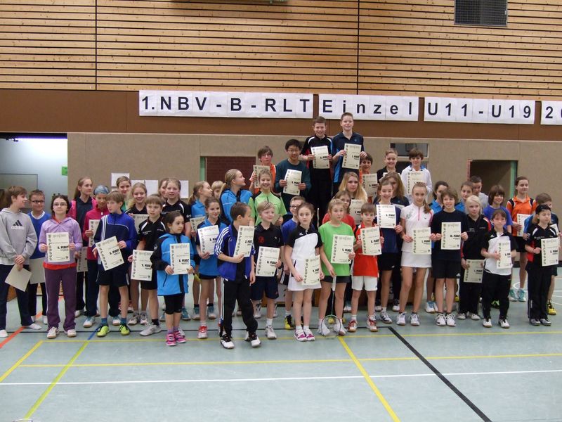 Die Teilnehmer am Samstag beim Gruppenbild nach der Siegerehrung